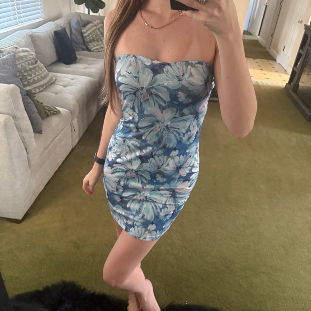 Floral Strapless Blue Bodycon Mini Dress - Picture 3 of 8